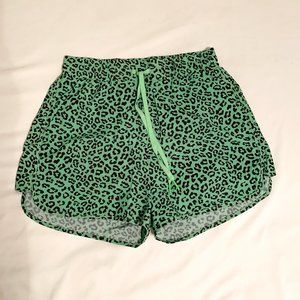 Buffbunny Flo Short V2 Green Leopard Print (S) NWOT